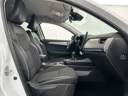 Photo 27 Renault Arkana  E-Tech 145 - 21B