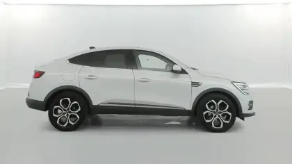 Photo 19 Renault Arkana  E-Tech 145 - 21B