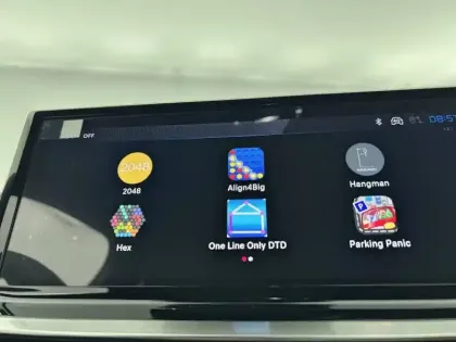 Photo 32 Peugeot 2008  Hybrid 145 e-DCS6