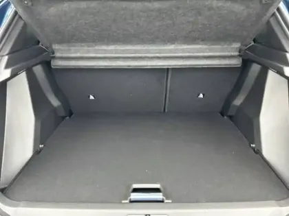 Photo 5 Peugeot 2008  Hybrid 145 e-DCS6