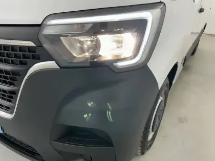 Photo 28 Renault Master  FGN TRAC F3500 L2H2 BLUE DCI 135