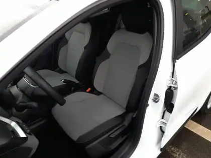 Photo 8 Renault Clio  TCe 90 ch GSR2