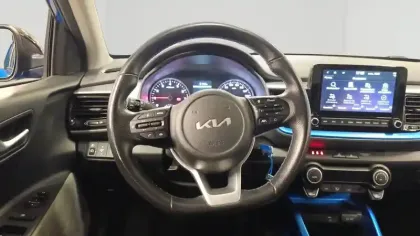 Photo 13 Kia Stonic  1.0 T-GDi 100 ch ISG BVM6