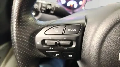 Photo 16 Kia Stonic  1.0 T-GDi 100 ch ISG BVM6