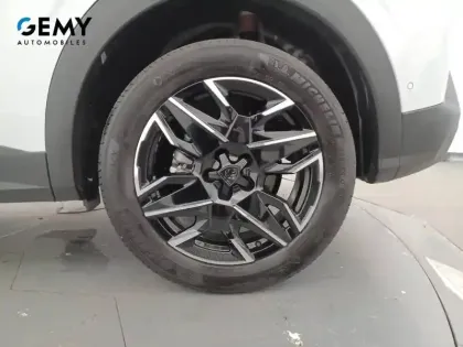 Photo 10 Peugeot 3008  Hybrid 145 e-DCS6