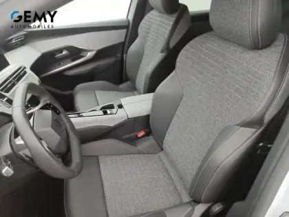 Photo 8 Peugeot 3008  Hybrid 145 e-DCS6