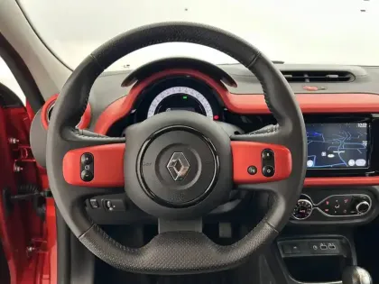 Photo 14 Renault Twingo  III E-Tech