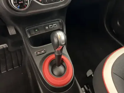 Photo 12 Renault Twingo  III E-Tech