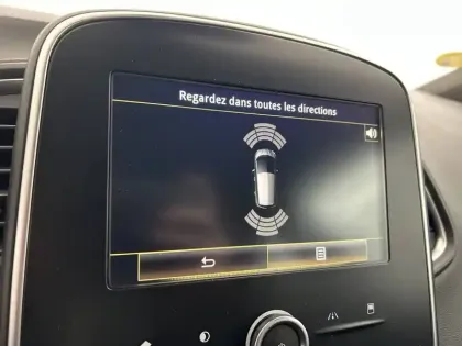 Photo 19 Renault Scenic  dCi 110 Energy