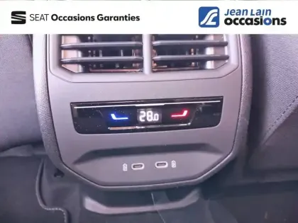 Photo 56 Seat Leon  1.5 eTSI Hybrid 150 DSG7