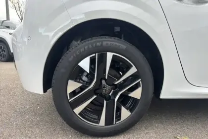 Photo 14 Peugeot 208  Hybrid 100 e-DCS6