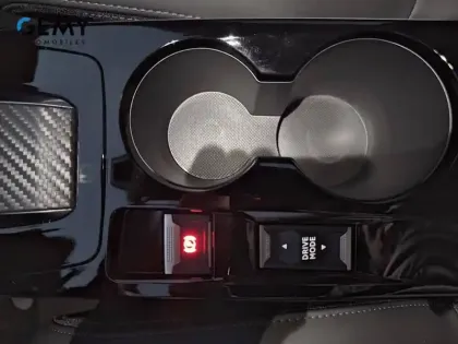 Photo 33 Peugeot 208  Hybrid 110 e-DCS6