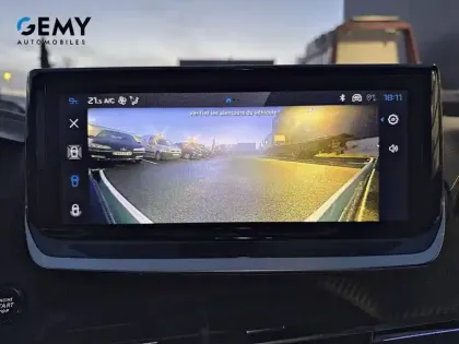 Photo 28 Peugeot 208  Hybrid 110 e-DCS6