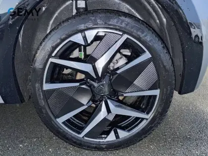 Photo 10 Peugeot 208  Hybrid 110 e-DCS6