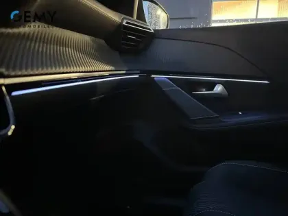 Photo 34 Peugeot 208  Hybrid 110 e-DCS6