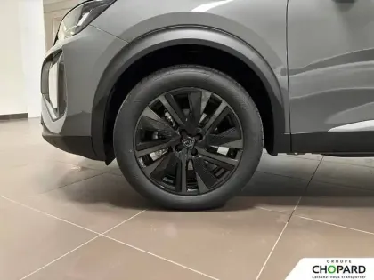 Photo 13 Peugeot 2008  Hybrid 145 e-DCS6