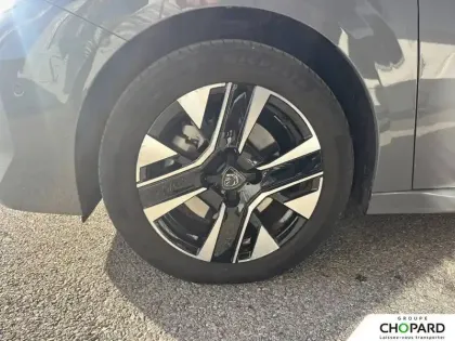 Photo 10 Peugeot 208  Hybrid 100 e-DCS6