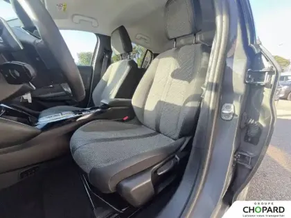 Photo 8 Peugeot 208  Hybrid 100 e-DCS6