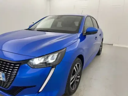 Photo 23 Peugeot 208  PureTech 100 S&S BVM6