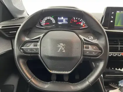 Photo 22 Peugeot 208  PureTech 100 S&S BVM6