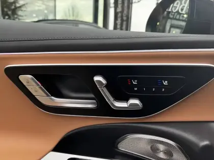 Photo 10 Mercedes Classe E  Break 53 Hybrid AMG Speedshift TCT 9G AMG 4Matic+