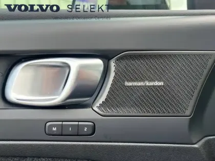 Photo 26 Volvo Ex40  Single Extended Range 252 ch 1EDT