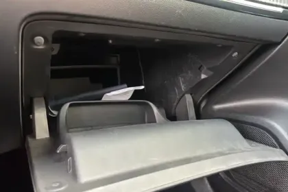 Photo 28 Peugeot 2008  PureTech 130 S&S BVM6