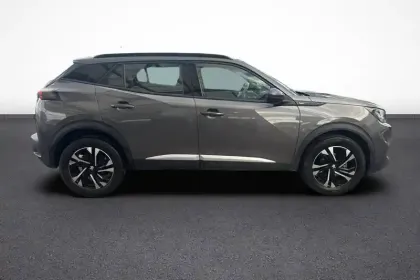 Photo 6 Peugeot 2008  PureTech 130 S&S BVM6