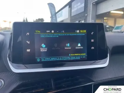 Photo 15 Peugeot 2008  Electrique 136 ch