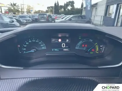 Photo 18 Peugeot 2008  Electrique 136 ch