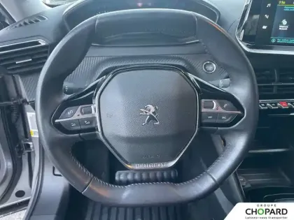 Photo 16 Peugeot 2008  Electrique 136 ch