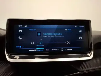 Photo 56 Peugeot 208  100 S&S BVM6