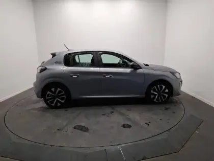 Photo 42 Peugeot 208  100 S&S BVM6