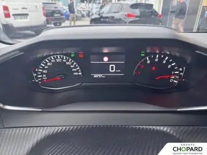 Photo 20 Peugeot 208  PureTech 75 S&S BVM5