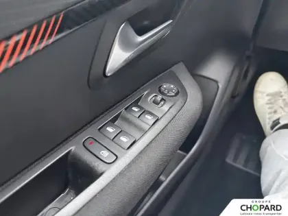 Photo 18 Peugeot 208  PureTech 75 S&S BVM5