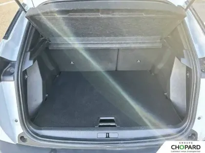 Photo 7 Peugeot 2008  PureTech 130 S&S EAT8