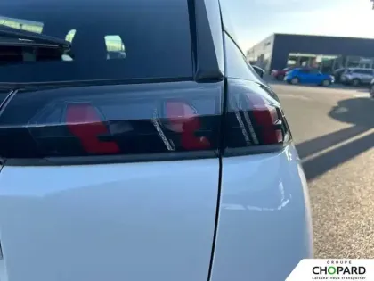 Photo 23 Peugeot 2008  PureTech 130 S&S EAT8