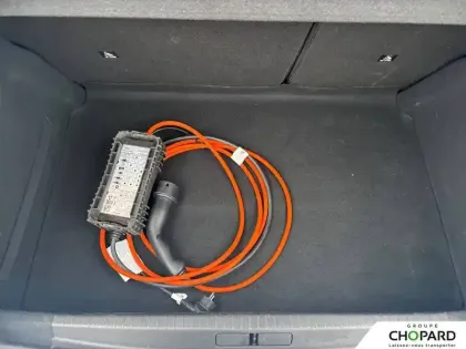 Photo 23 Peugeot 208  Electrique 50 kWh 136ch