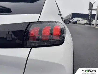 Photo 22 Peugeot 208  Electrique 50 kWh 136ch