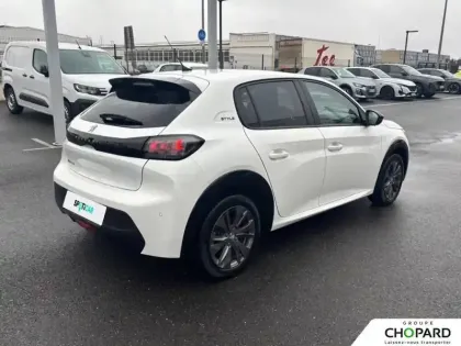 Photo 25 Peugeot 208  Electrique 50 kWh 136ch