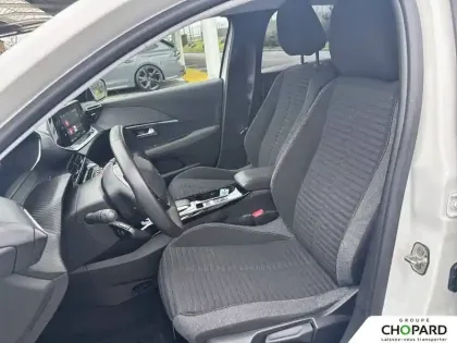 Photo 10 Peugeot 208  Electrique 50 kWh 136ch