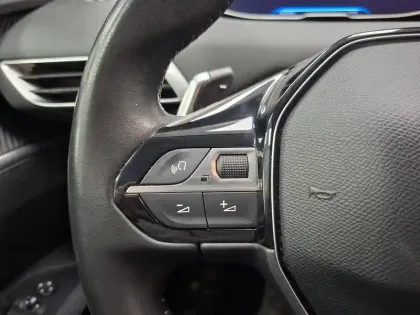 Photo 39 Peugeot 5008  BlueHDi 130ch S&S EAT8