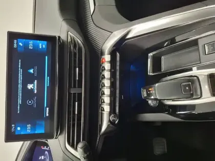 Photo 37 Peugeot 5008  BlueHDi 130ch S&S EAT8