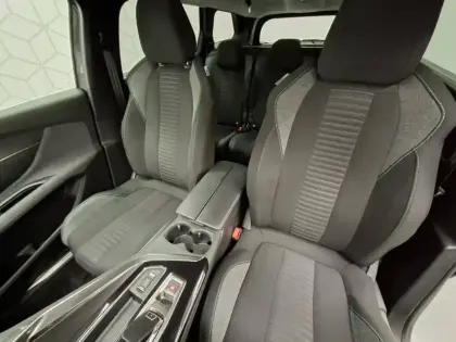 Photo 33 Peugeot 5008  BlueHDi 130ch S&S EAT8