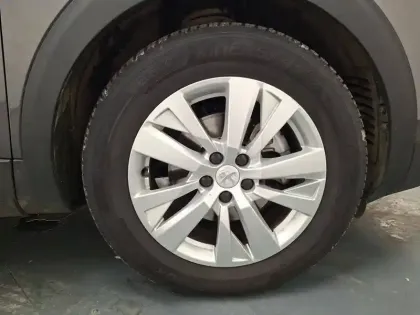 Photo 15 Peugeot 5008  BlueHDi 130ch S&S EAT8