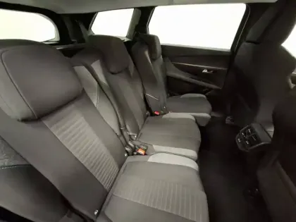 Photo 21 Peugeot 5008  BlueHDi 130ch S&S EAT8