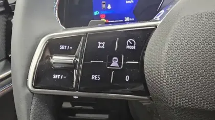 Photo 99 Renault Rafale  E-Tech full hybrid 200ch