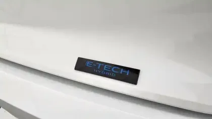 Photo 68 Renault Rafale  E-Tech full hybrid 200ch