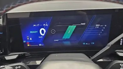 Photo 43 Renault Rafale  E-Tech full hybrid 200ch