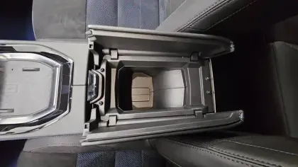 Photo 83 Renault Rafale  E-Tech full hybrid 200ch